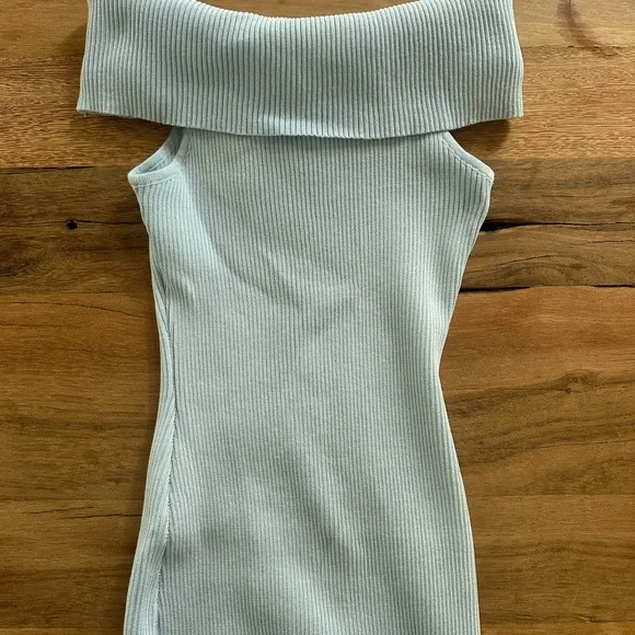 💙NWT Baby Blue Rib Knit Off Shoulder Maternity Midi Dress - Picture 7 of 9